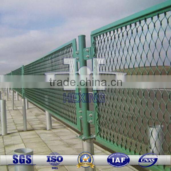 PVC Coated Diamond Hole Expanded Mesh Fence
