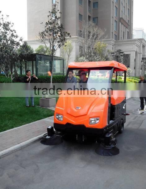 electric cleaning machine / industrial electric sweeper/outdoor cleaning equipment