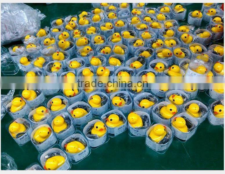 2014 New gift Clip screen MP3 Player flash light mp3 player with screen,high quality mp3 player