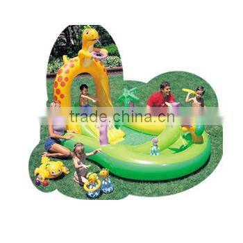 Giant inflatable family swimming pool