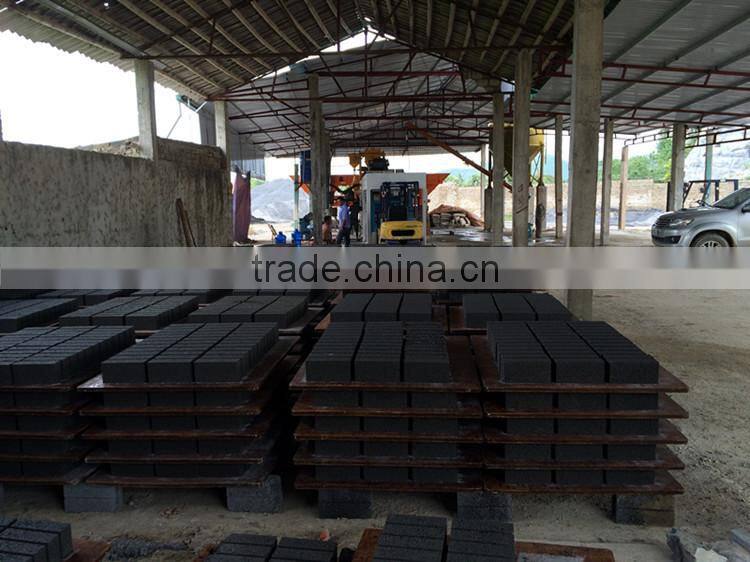QT4-15 Fully Automated Concrete Hollow Block Making Machine
