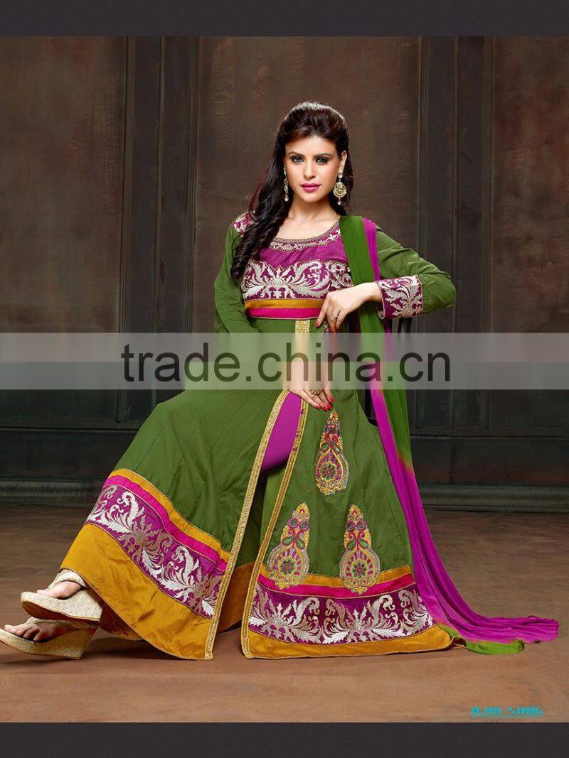 Designer Salwar Kameez for Ladies