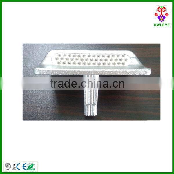 43glass beads road stud reflector for driveway