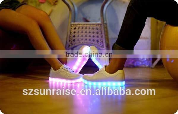 Casual style flashing LED light shoes