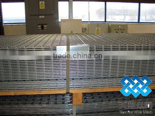 Electro galvanized welded mesh fence panel
