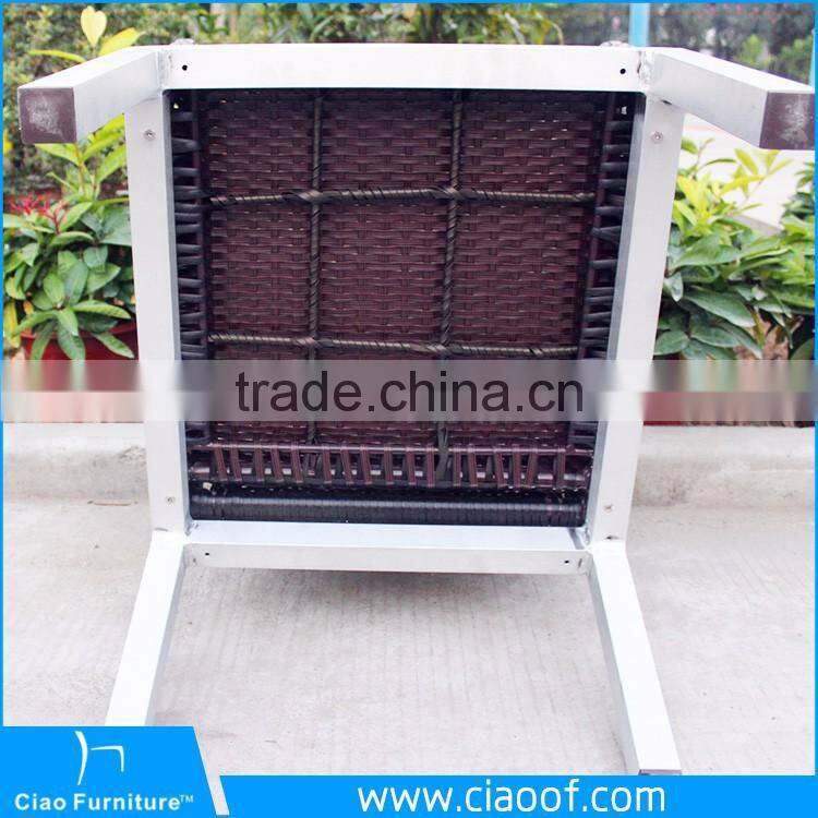 Hot Sell All Weather Outdoor Glass 6 Seater Dining Table Set Luxury