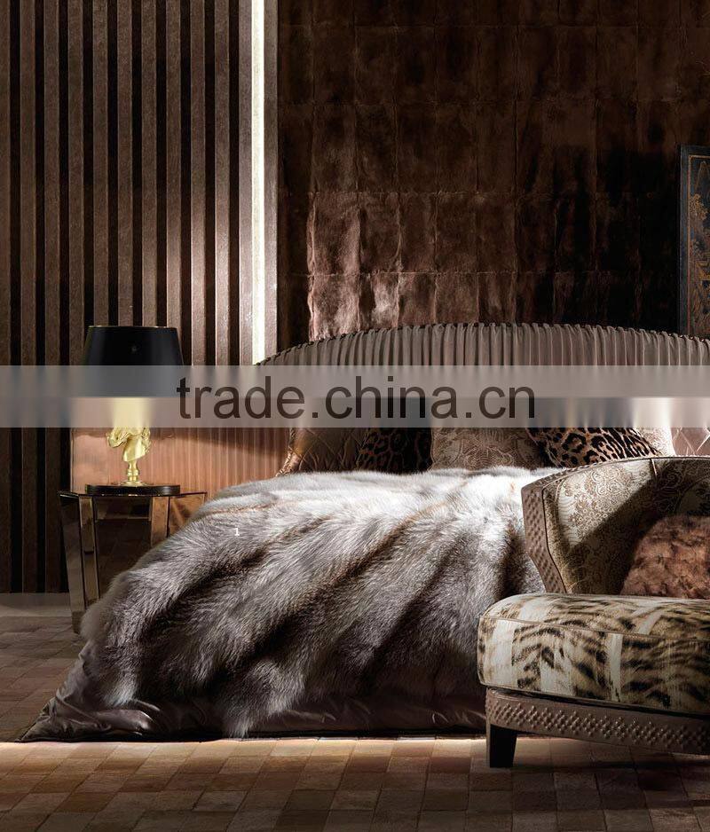 Italy 2017 New Design Folds Velvet King/Queen Size Bed/ European Luxury Fabric Upholsteried Elegant Bedroom Furniture