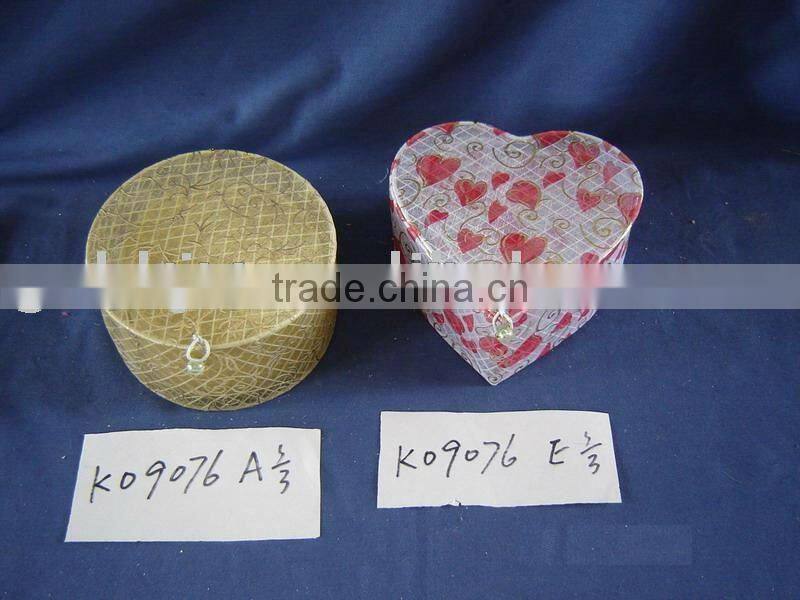 Yellow/White cloth and iron metal fashionable handmade gift box