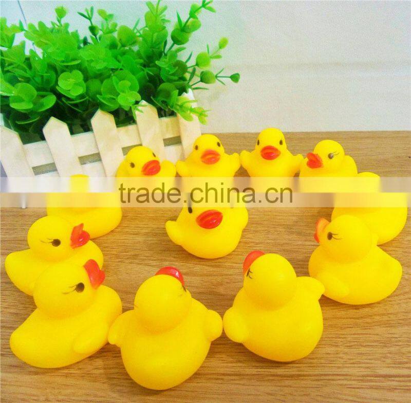 Wholesale Funny Floating PVC Rubber Yellow Duck Toys Bath Toy For Kids