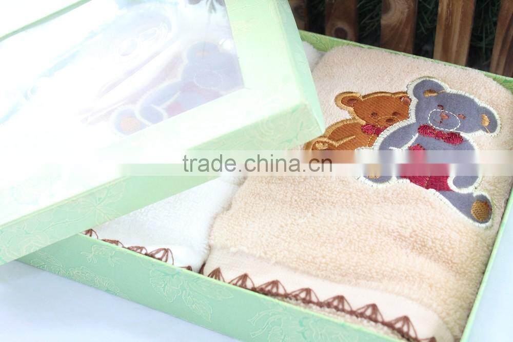 Guangdong manufactory pure cotton customized pattern bear lovely inflant/kids/child towel