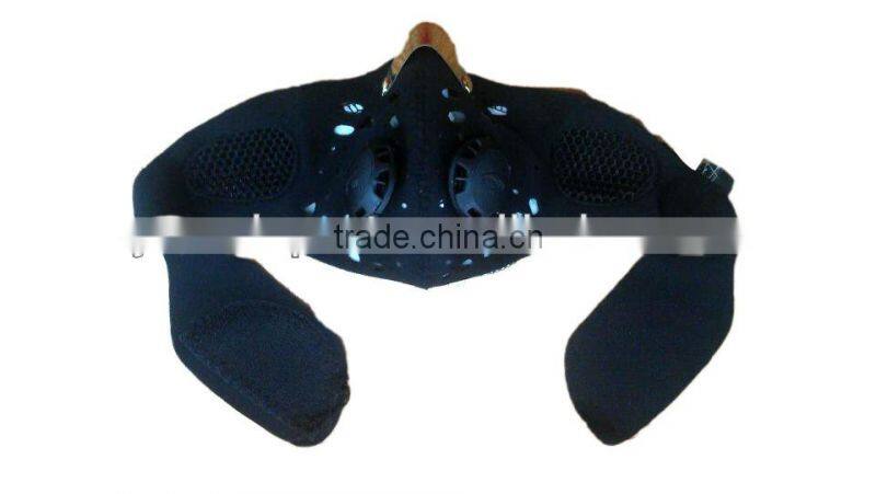 Face mask for outdoor sports