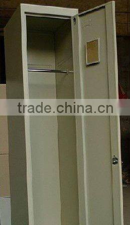 steel locker with powder coating