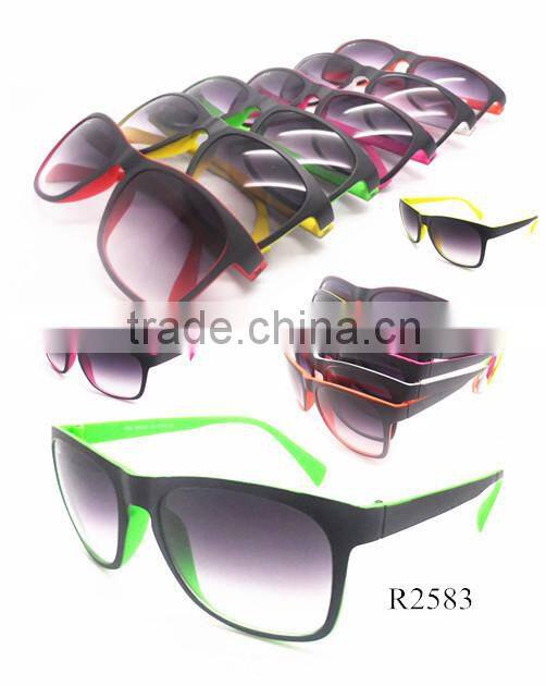 2015 Simple Hot Selling Colorful Squared Sunglasses Covering Film/With Two Colors
