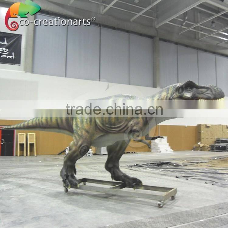 Animated outdoor dinosaur scale model