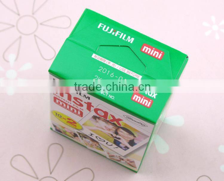 Universal Fujifilm Instax mini Instant Twin Pack White Film for Mini 7s / 8 / 25 / 50s / 90 Camera