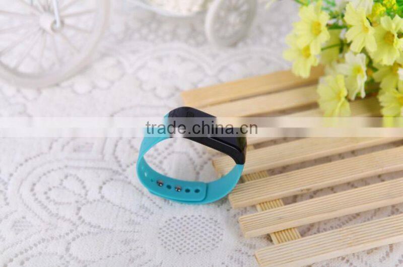 Best Sport smart watch rubber watchband bluetooth 4.0 smart wristband