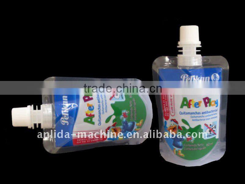 Automatic spout bag juice filling capping packing machine