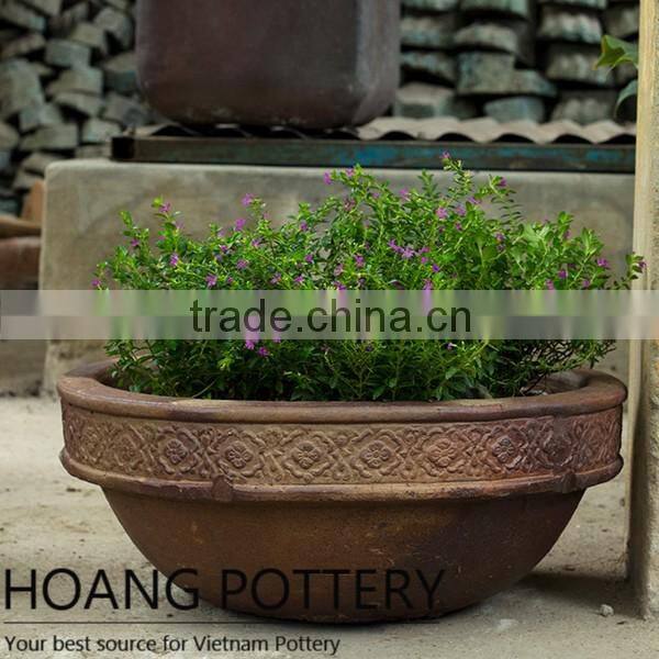 Impress Dark Clay Pots From Vietnam