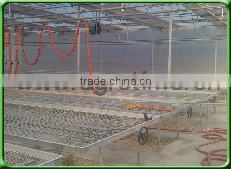 Removable benching system for greenhouse