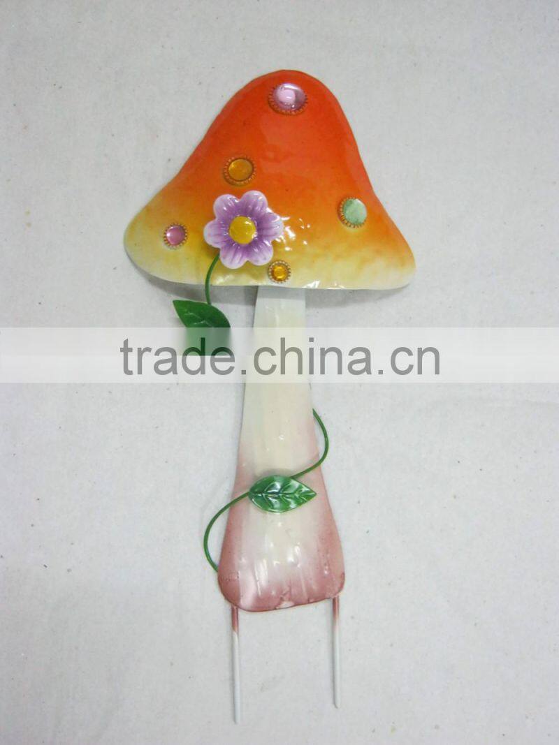 2015 newest garden stakes metal stakes for garden decoration mushroom stakes mushroom garden stakes garden picks metal mushroom