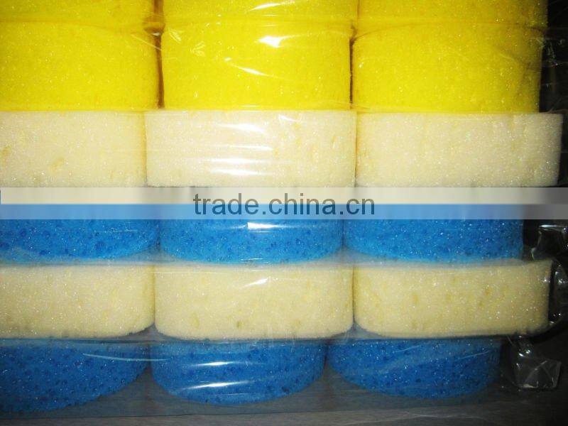 Spray polyurethane foam