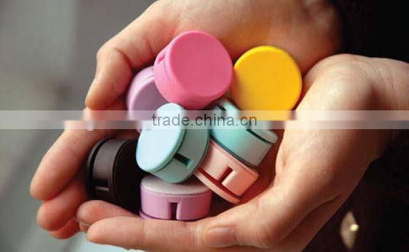 2014 Promotional Mini biscuit Earphone winder