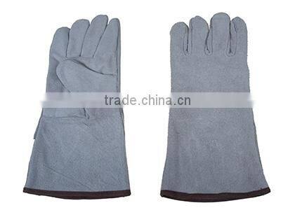 Cow split leather. welding working gloves
