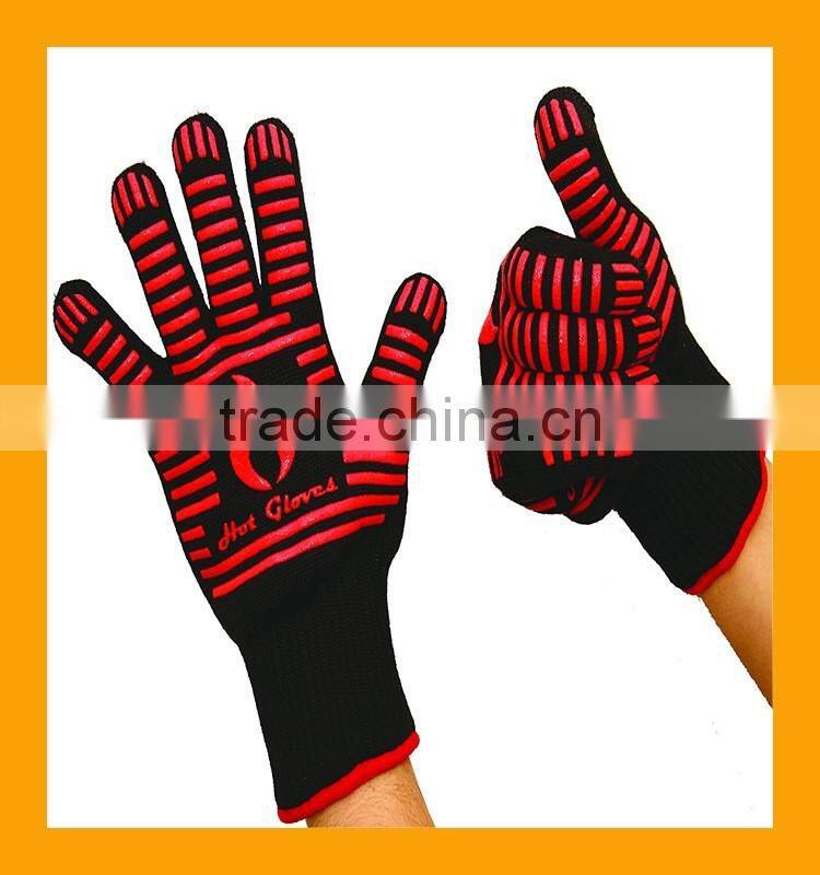 2017 Hot Heat Resistant Cooking Gloves Food Grade Silicone Grips Cooking Gloves