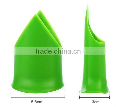 Kichen hand tool Chili and Tomato Plastic Corer