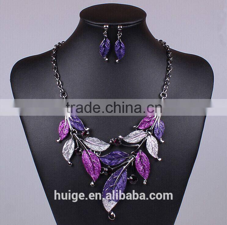 2015 Yiwu Jewellery High Quality The Maple Leaf Pendant Necklace