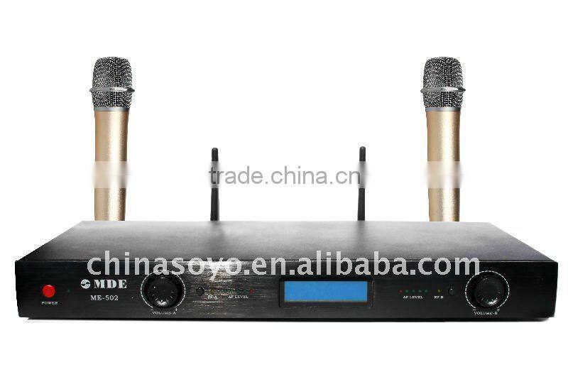 2.4GHz Digital Wireless Magic Karaoke Microphone