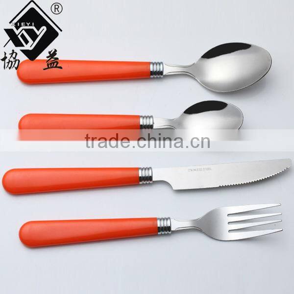 Machine Polish Stainless Steel PP Plastic Handle Cutlery With Metal Basket