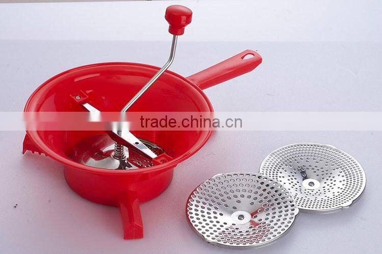 New kitchen helper good design vegetable grater