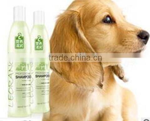 Natural Pet Shampoo and shower