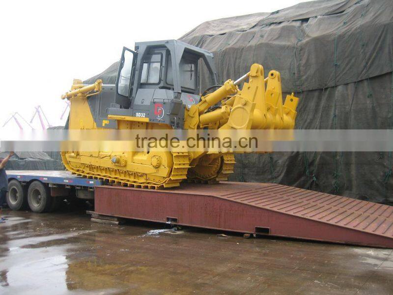 Strong Power Heavy Earthmoving Equipment SHANTUI Bulldozer SD32