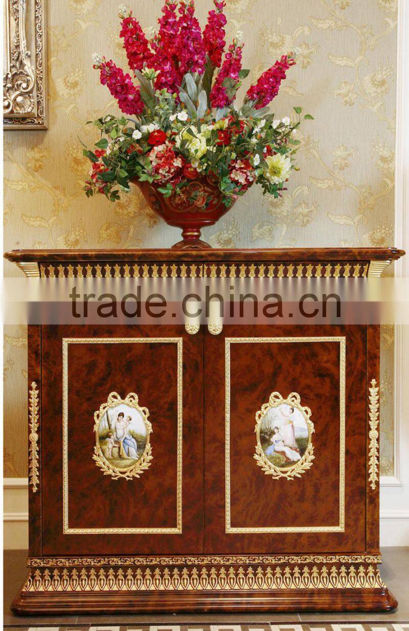 Luxury French Baroque Style Living Room Wine Cabinet/ Classic Glass Double Door Display Cabinet/ Brass Decorative Vitrine