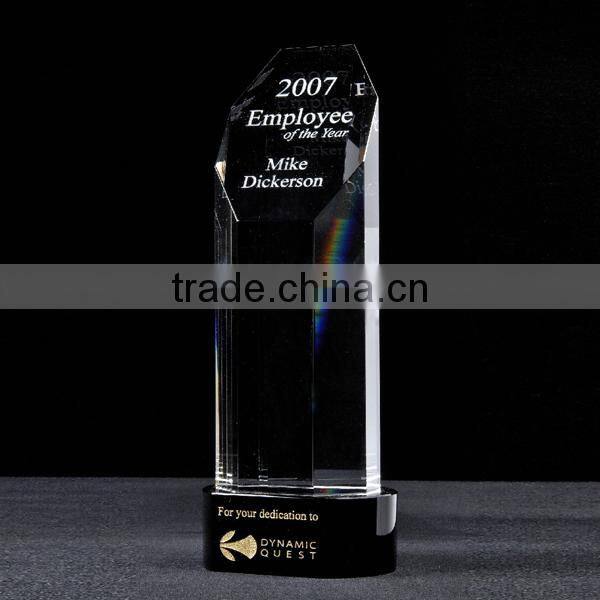 2016 cheap laser engraved optical crystal trophy