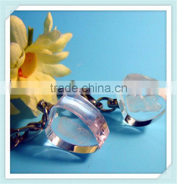 Custom design crystal cute christian keychains/wedding keychain favors
