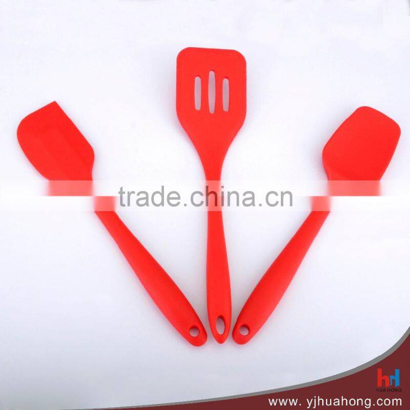Colorful slotted spatula ,food grade heat-resistant spatula,kitchen silicon spatula