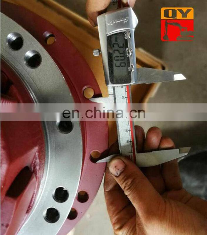 PC30MR travel motor 2.jpg