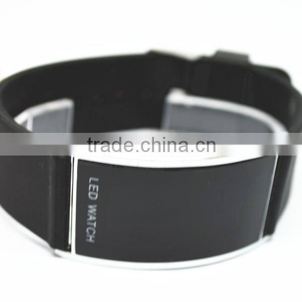Cheap led watch 2014 made in China PU strap blue digital led lgith cheap led watch