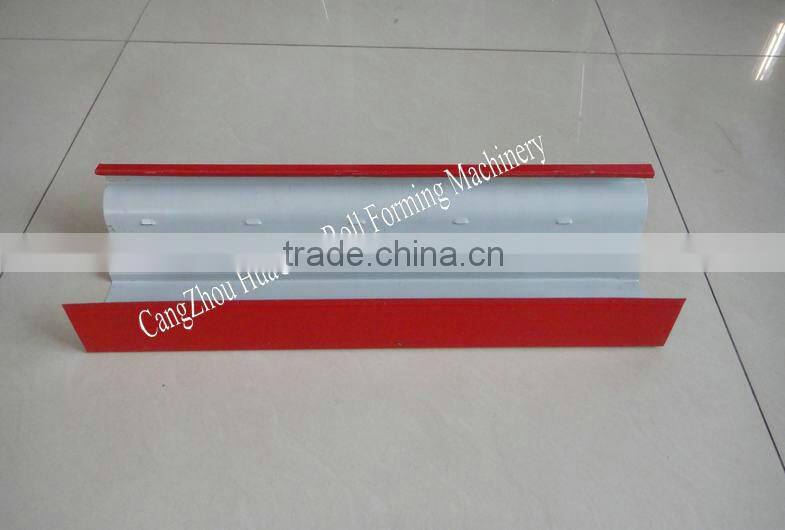 Auto Steel Sheet Water Gutter Machine Producted in China