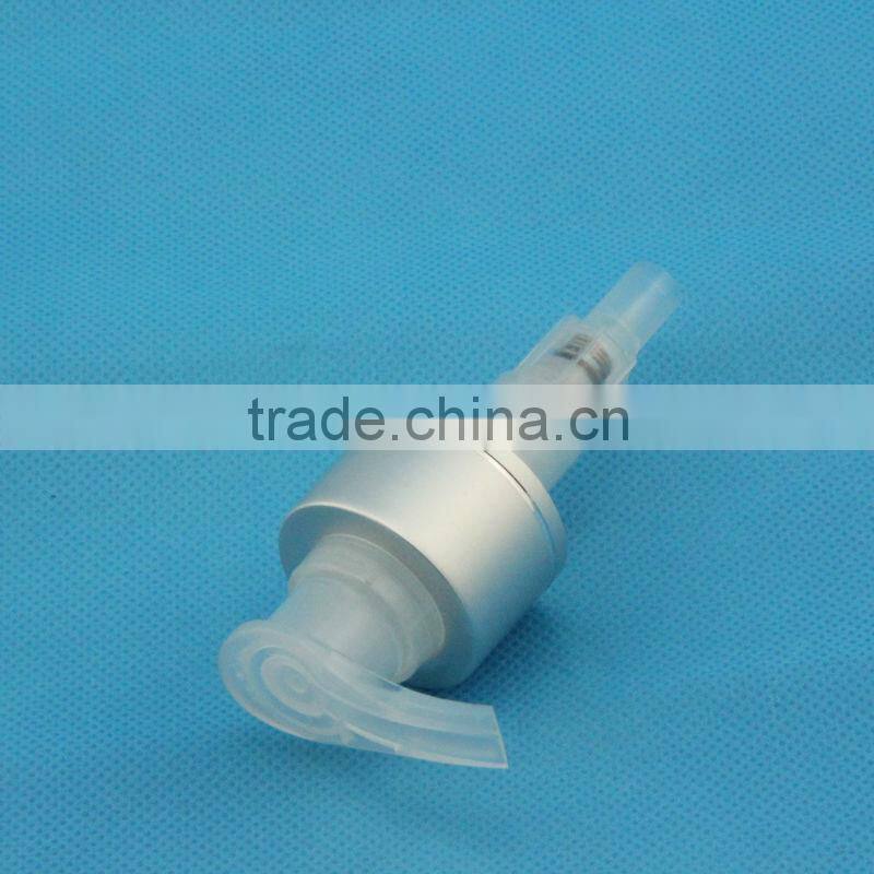 Plastic lotion pump for body cream