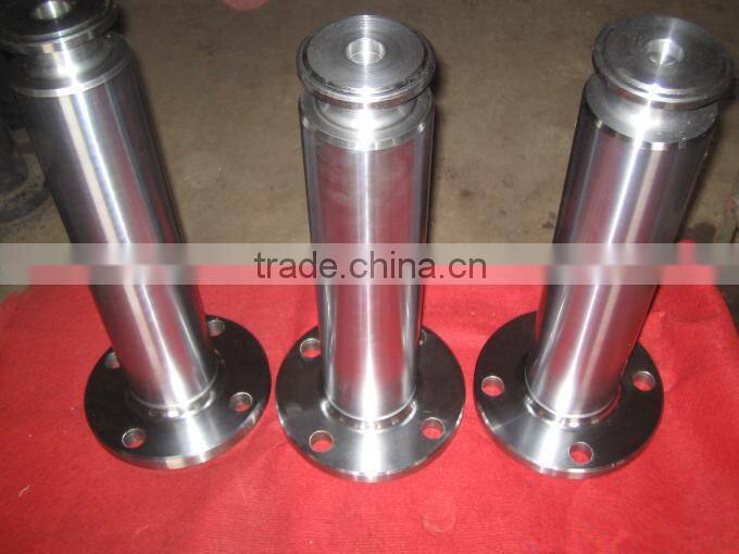 Triplex piston drilling mud pump assembly with API standard
