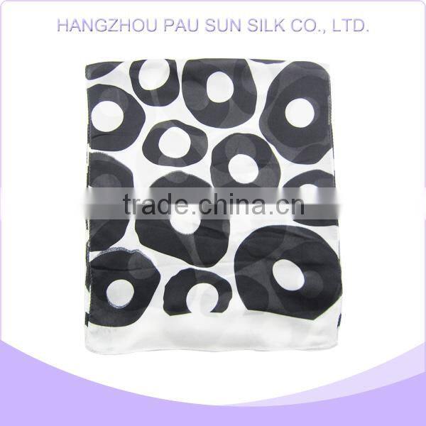 Newest popular beautiful shawl scarf