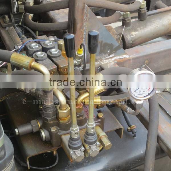 4*2 CHANGAN 3m3 Hook Lift Trash Truck for sale