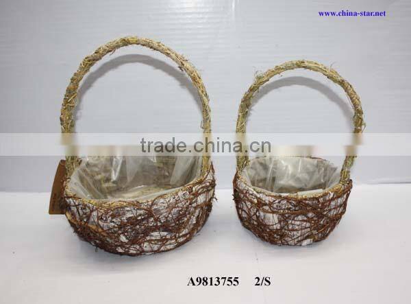 cross shaped basket made of wood