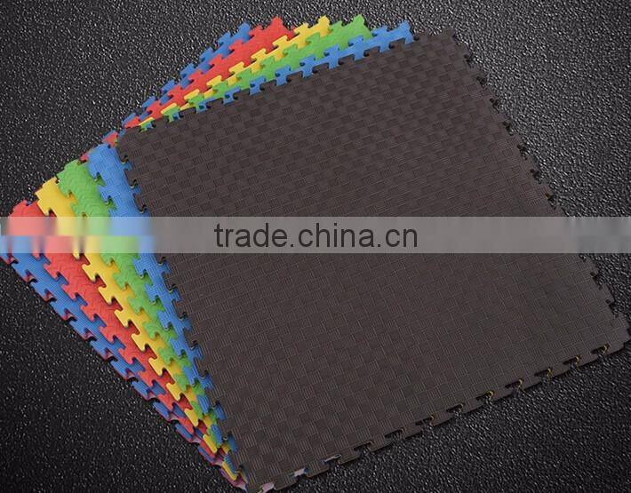 2017 Fast delivery shockproof non toxic jigsaw martial arts tatami mat