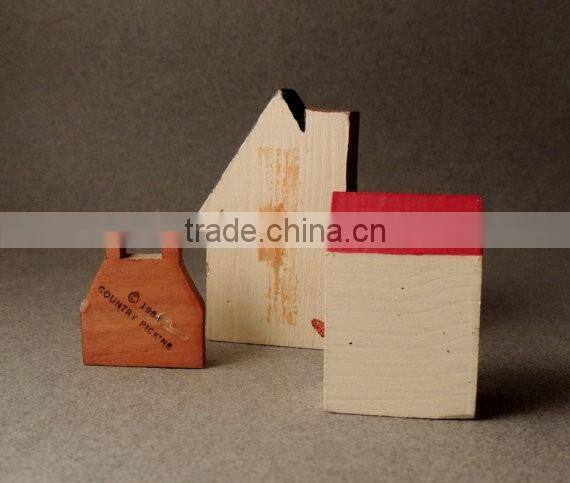 Vintage Figurines, Wooden Houses, Christmas Houses