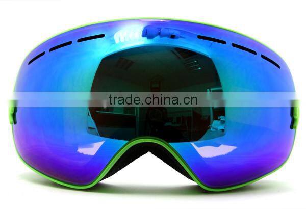 TPU frame and smoke REVO red lens snowboarding goggles
